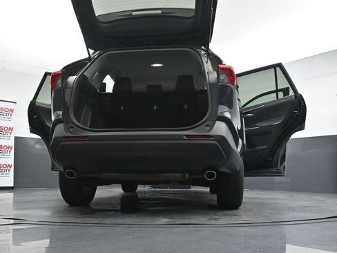 Used 2023 Toyota RAV4 XLE FWD image 46