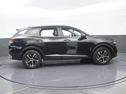 Used 2024 Kia Sportage EX AWD/4WD image 7