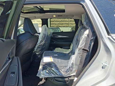 New 2026 INFINITI QX60 Luxe w/ Cargo Package AWD/4WD image 5