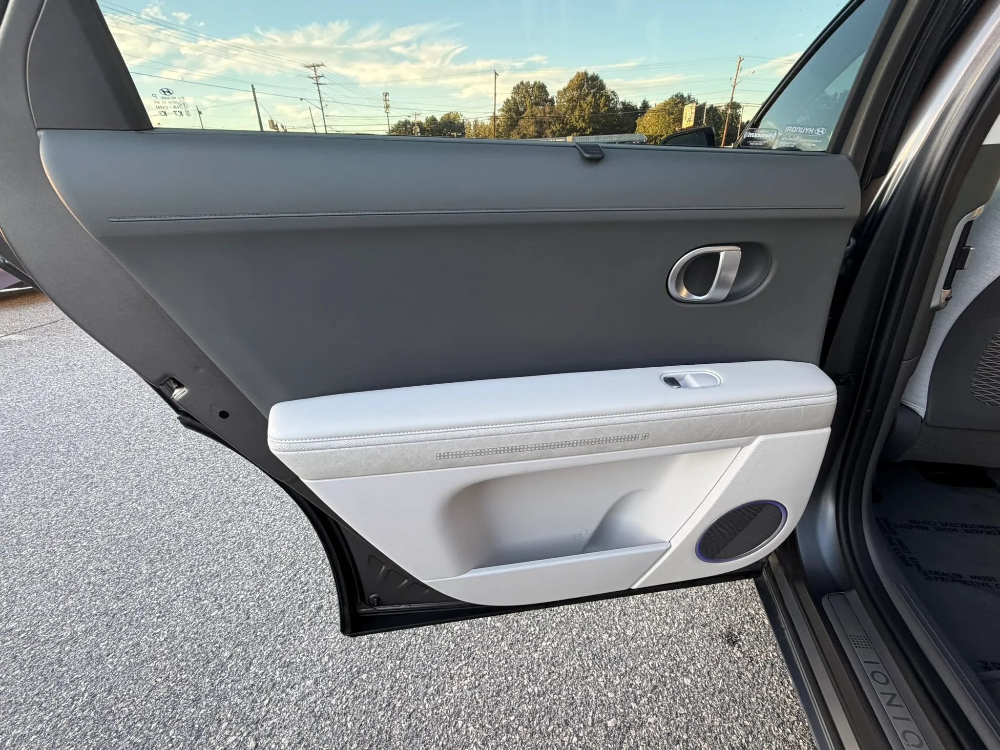 Used 2023 Hyundai Ioniq 5 Limited RWD image 10