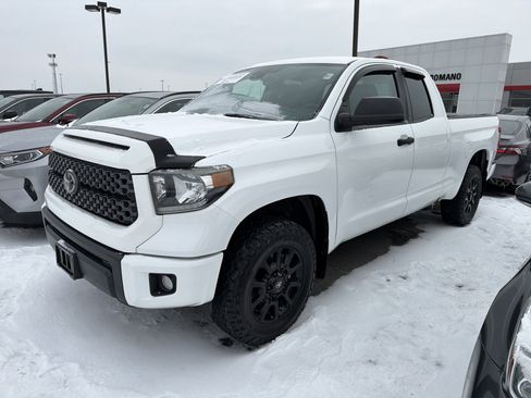 Certified 2020 Toyota Tundra SR5 image 4