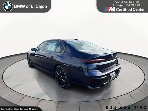 New 2025 BMW i7 xDrive60 image 7