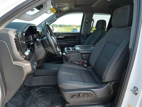 Used 2023 Chevrolet Silverado 1500 LT w/ Protection Package AWD/4WD image 17