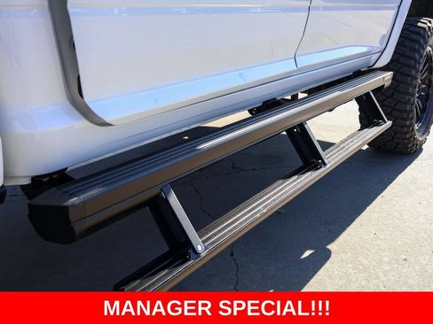 New 2025 RAM 2500 Big Horn AWD/4WD image 15