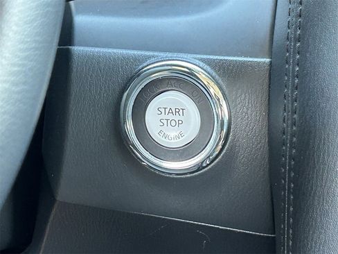 Certified 2024 Nissan Armada SL w/ Captain's Chairs Package image 26