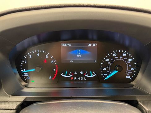 Used 2021 Ford Explorer 4WD w/ Class III Trailer Tow Package image 22