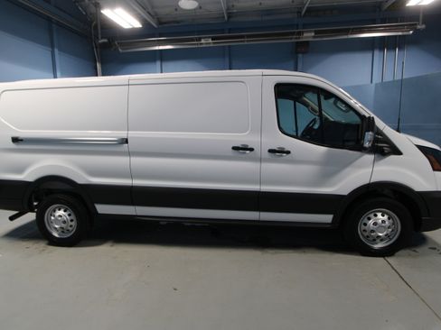 New 2026 Ford Transit 350 Low Roof AWD image 24