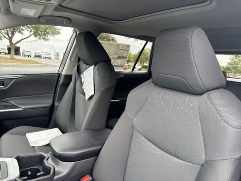 New 2025 Toyota RAV4 XLE w/ Convenience Package FWD image 14