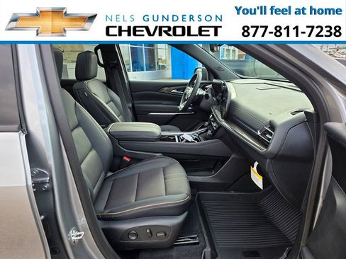 New 2026 Chevrolet Traverse High Country w/ LPO, Floor Liner Package AWD/4WD image 17