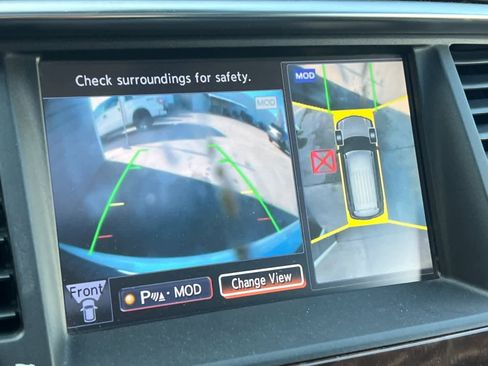 Used 2017 Nissan Armada Platinum image 22