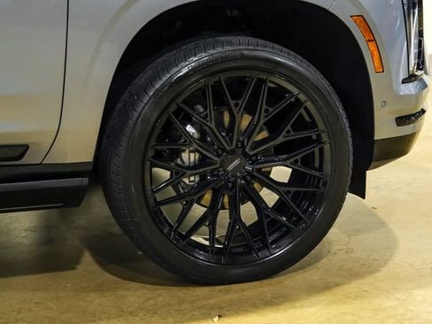 Used 2026 Cadillac Escalade Sport w/ Touring Package AWD/4WD image 25