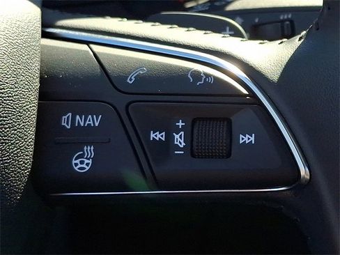 Used 2019 Audi Q5 2.0T Premium Plus w/ Premium Plus Package image 24