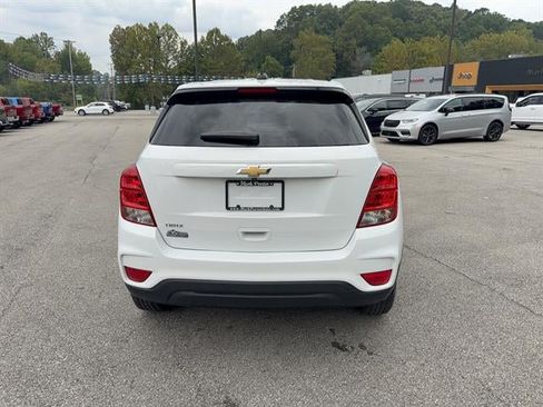 Used 2020 Chevrolet Trax LS w/ Tint and Cruise Package FWD image 6