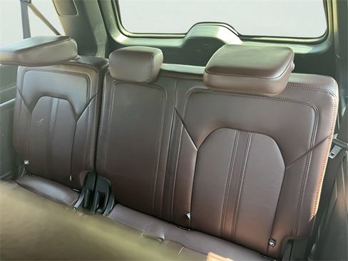 Used 2023 Ford Expedition Max Limited image 32