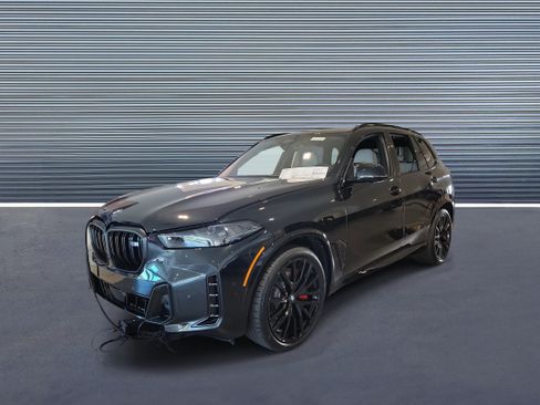 New 2026 BMW X5 M60i image 1