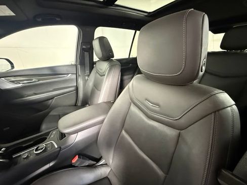 Used 2020 Cadillac XT6 Sport AWD/4WD image 6
