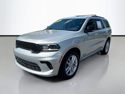 Used 2024 Dodge Durango GT AWD/4WD image 3