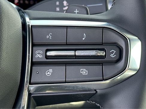 New 2026 GMC Acadia Elevation w/ Elevation Premium Package FWD image 18