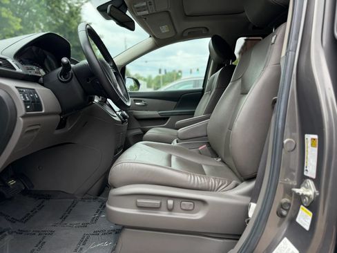 Used 2014 Honda Odyssey EX-L image 16