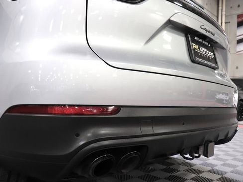 Used 2021 Porsche Cayenne image 71