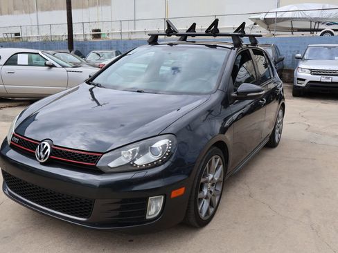 Used 2013 Volkswagen GTI Driver's Edition FWD image 3
