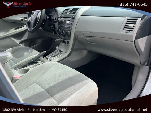 Used 2011 Toyota Corolla S image 7