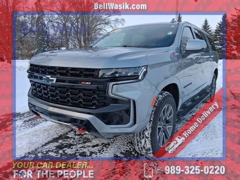 Used 2023 Chevrolet Suburban Z71 w/ Luxury Package image 1