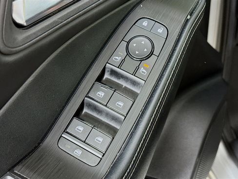 Used 2024 Nissan Rogue SV image 20