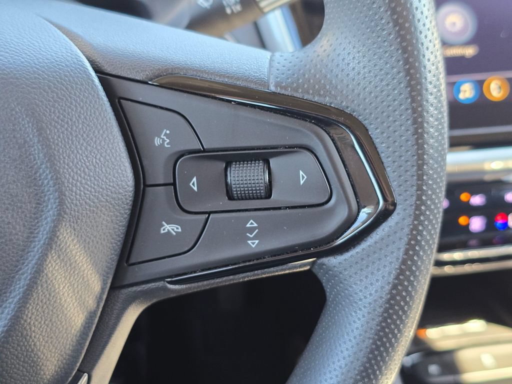 Used 2022 Chevrolet Bolt EUV LT w/ Driver Confidence Package FWD image 29
