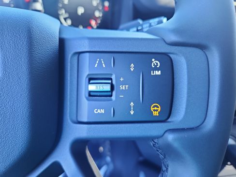 New 2026 Land Rover Defender 110 S image 18