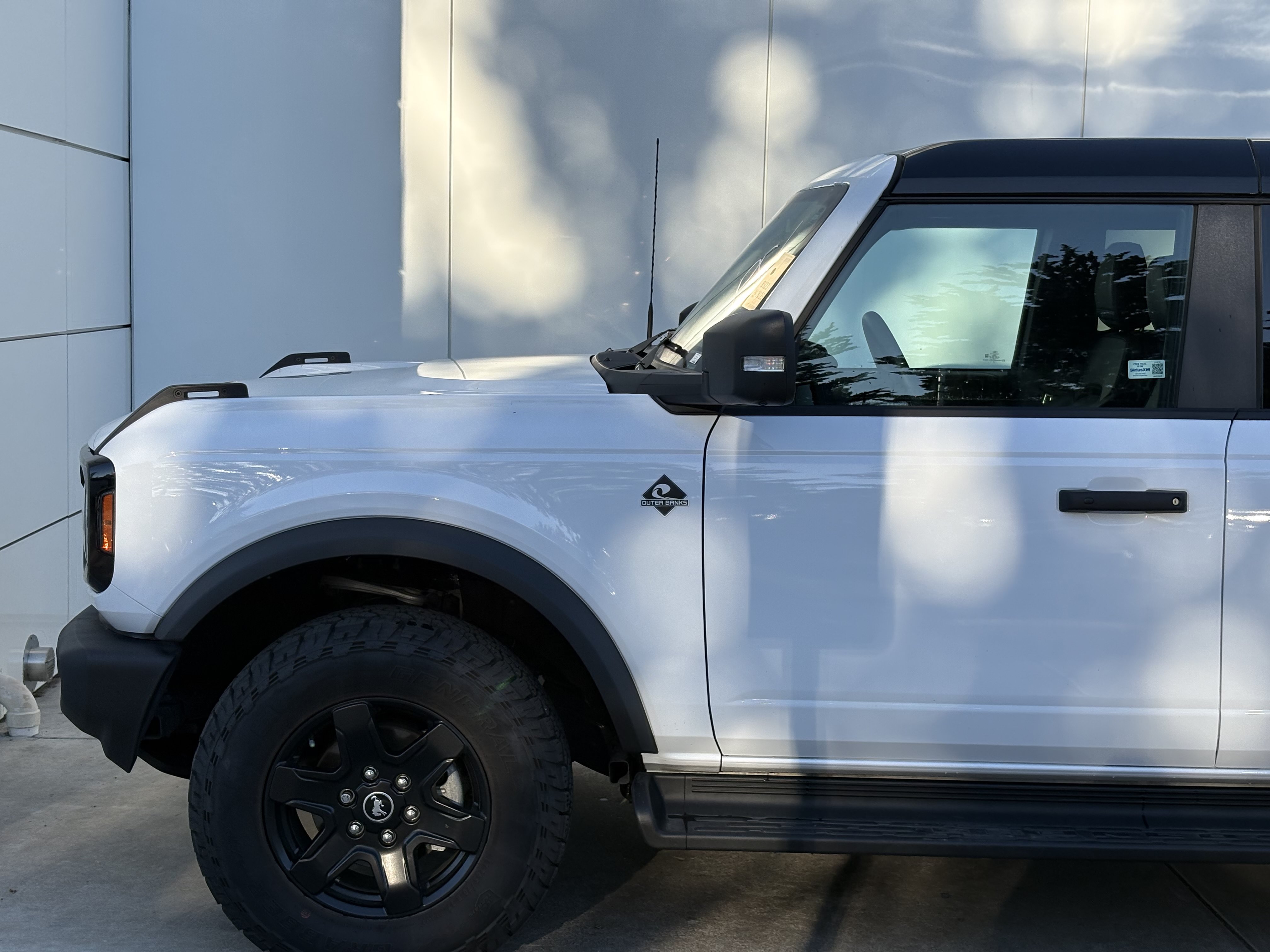 Used 2025 Ford Bronco Outer Banks AWD/4WD image 5