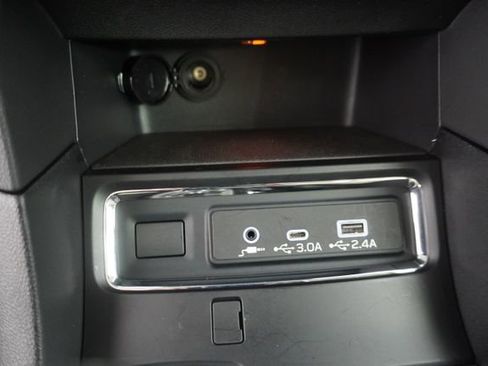 Certified 2025 Subaru Ascent Premium AWD/4WD image 29
