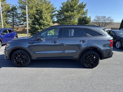 Used 2022 Kia Sorento SX image 5