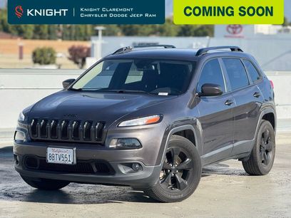 Used 2018 Jeep Cherokee Latitude w/ Altitude Package