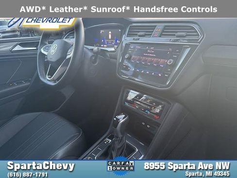 Used 2022 Volkswagen Tiguan SE image 15