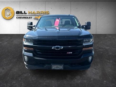 Used 2018 Chevrolet Silverado 1500 LT w/ Midnight Edition AWD/4WD image 2
