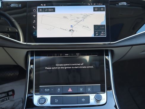 Used 2023 Audi Q7 3.0T Premium Plus image 11