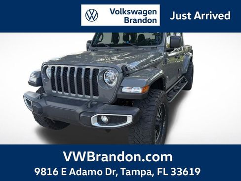 Used 2022 Jeep Gladiator Sport AWD/4WD image 1