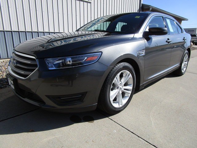 Used 2018 Ford Taurus SEL w/ Equipment Group 201A FWD image 1