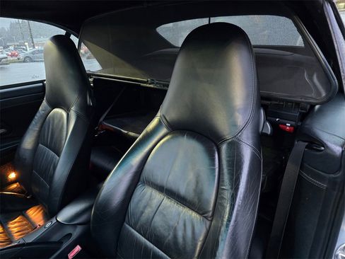 Used 2002 Porsche 911 Carrera image 22