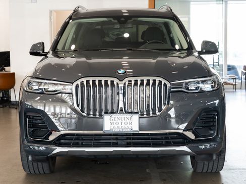 Used 2021 BMW X7 xDrive40i w/ Cold Weather Package AWD/4WD image 2