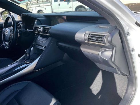 Used 2020 Lexus IS 350 F Sport w/ F Sport Package RWD image 17