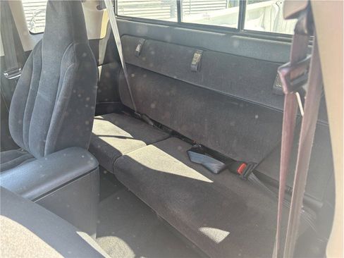 Used 2002 Dodge Dakota 2WD Club Cab image 12