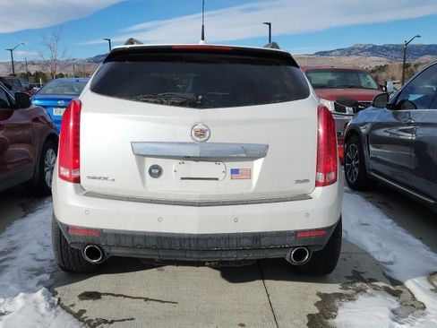 Used 2014 Cadillac SRX Premium image 2
