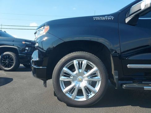 Used 2026 Chevrolet Silverado 1500 High Country w/ High Country Premium Package AWD/4WD image 16