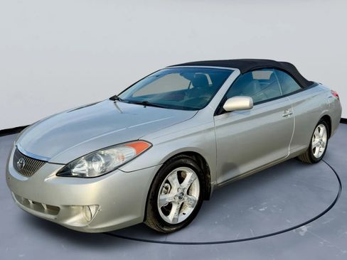 Used 2006 Toyota Solara SE FWD image 2