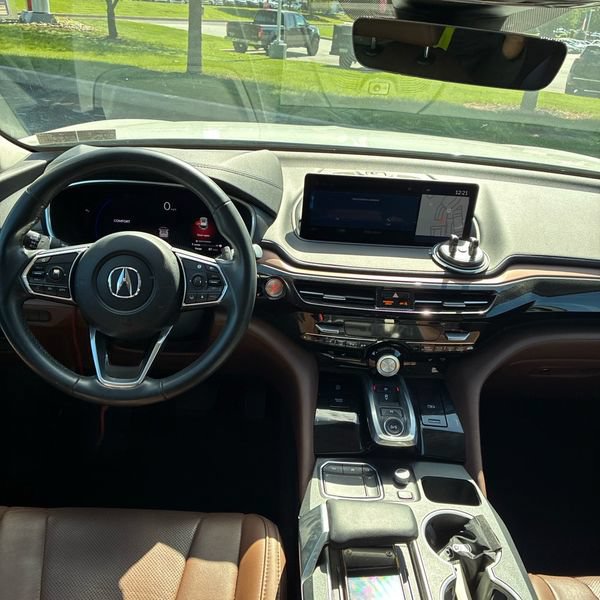 Used 2024 Acura MDX w/ Technology Package AWD/4WD image 6