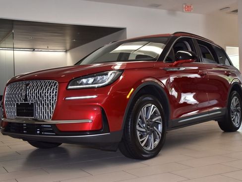 New 2026 Lincoln Corsair Premiere FWD image 1
