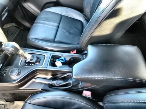 Used 2022 Ford Ranger Lariat w/ Equipment Group 501A High AWD/4WD image 21