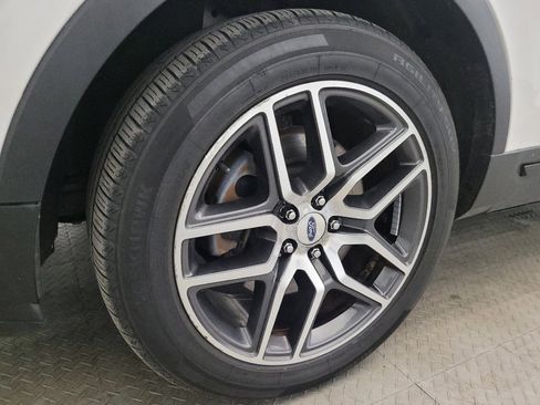 Used 2018 Ford Explorer Sport w/ Equipment Group 401A image 31